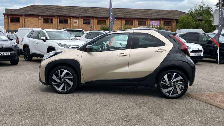 Toyota Aygo X 1.0 VVT-i Edge 5dr Petrol Hatchback